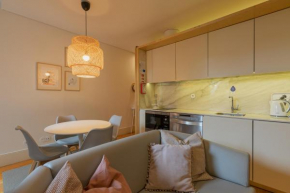 ORM - Almada Balcony Apartment